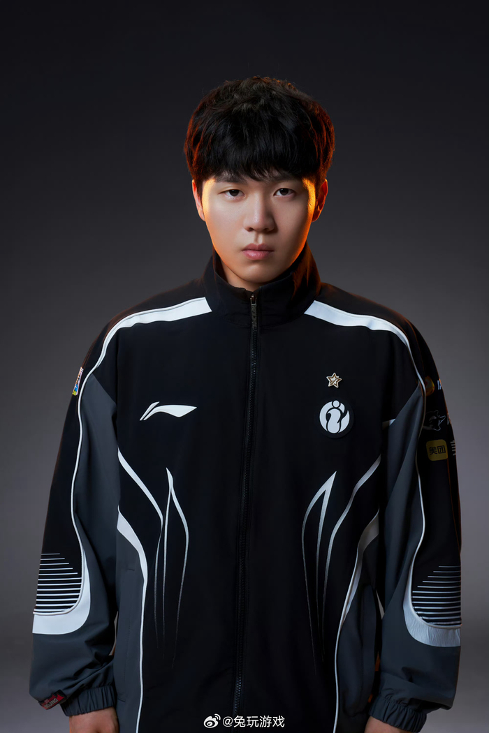 任何传奇和 ThunderTalk Gaming 晋级Rumble阶段 LPL Split 2 2025